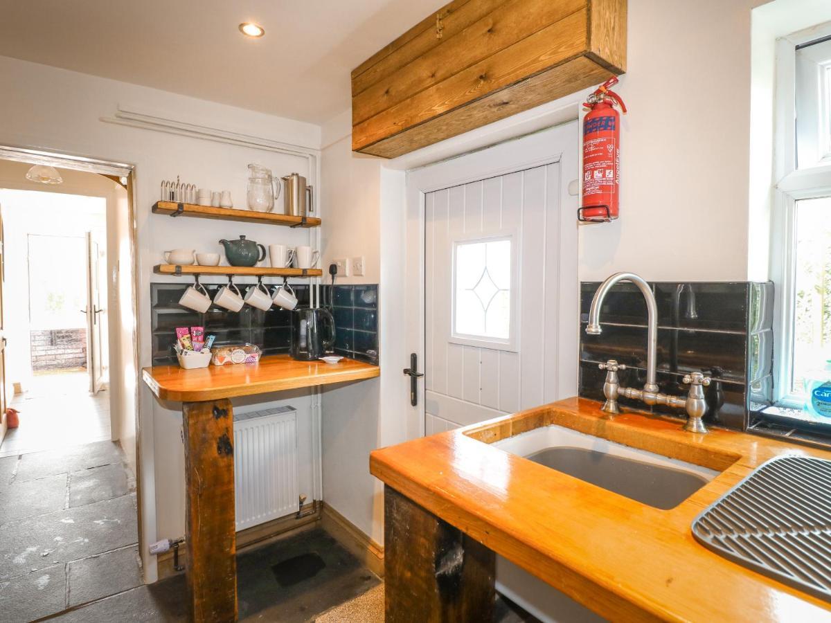 Hops Cottage Ashbourne  Exterior photo